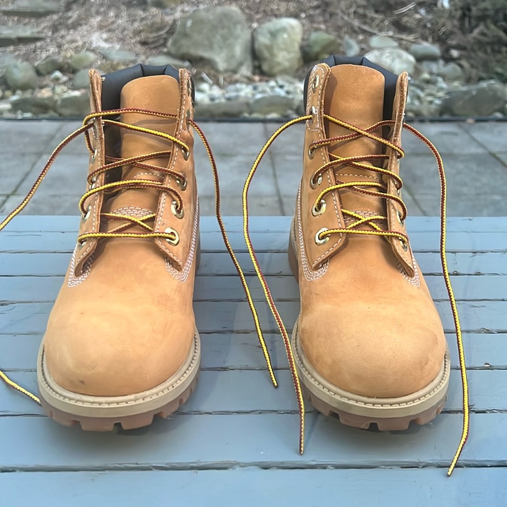 Timberland kids/women’s original waterproof boots